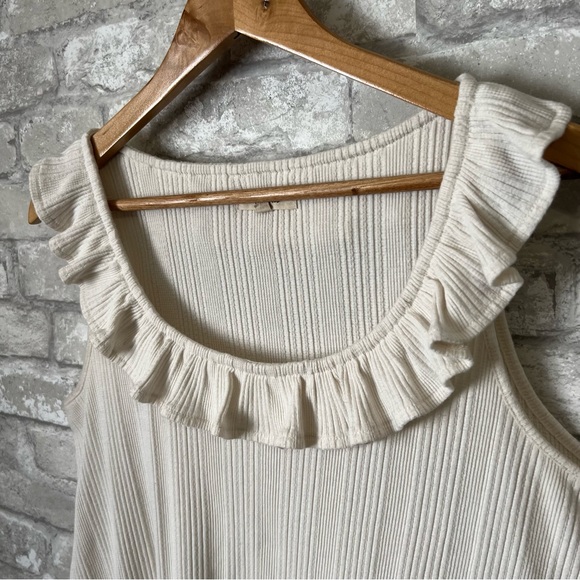 Madewell Women's Small Antique Cream Ribbed Pointelle Ruffled Scoop Tank Top - Picture 7 of 10